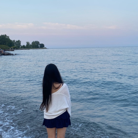 Meet your posher - Picture 3 of 3